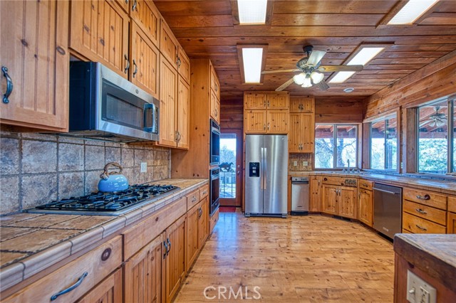 Image 37 of 64 For 36039 Cranmore Ln.