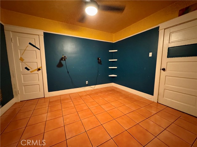 Detail Gallery Image 8 of 17 For 214 E 56th St, Los Angeles,  CA 90011 - 2 Beds | 1 Baths