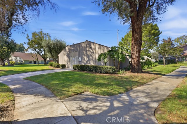 Detail Gallery Image 45 of 57 For 5428 E Snow Wood Cir #82,  Anaheim,  CA 92807 - 3 Beds | 1/1 Baths