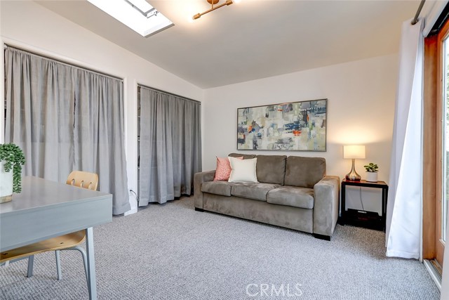 527 24th Street, Manhattan Beach, California 90266, 4 Bedrooms Bedrooms, ,2 BathroomsBathrooms,Residential,Sold,24th,SB23090916