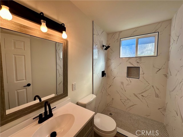 Detail Gallery Image 11 of 21 For 458 E 229th Pl, Carson,  CA 90745 - 3 Beds | 2 Baths