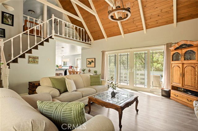 28165 Grenoble, Lake Arrowhead, CA 92352