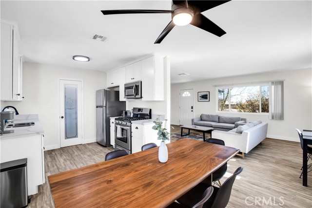 Detail Gallery Image 12 of 47 For 4774 Avenida La Mirada, Joshua Tree,  CA 92252 - 2 Beds | 1 Baths