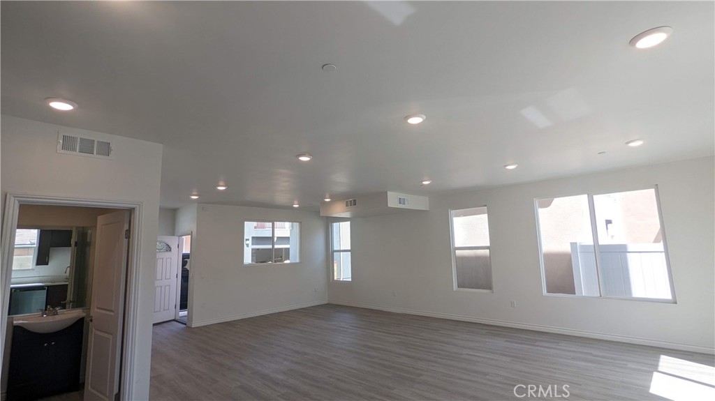 MLS #SR25251005 image #9