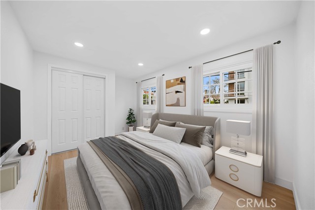 7116 Waring Avenue, Los Angeles CA: https://media.crmls.org/medias/8a8e28a3-4531-42d8-a660-e80d4d1ad4fa.jpg