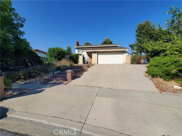 Detail Gallery Image 1 of 19 For 197 Limestone Rd, Claremont,  CA 91711 - 4 Beds | 3 Baths