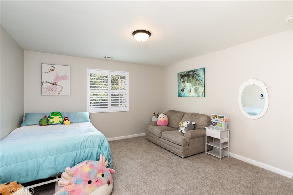 MLS #OC25135935 img 30