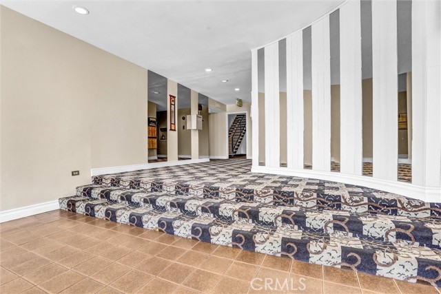 5215 Balboa Boulevard, Encino CA: https://media.crmls.org/medias/8a8e536e-9d9d-46f1-b4d5-406c4b3858fc.jpg