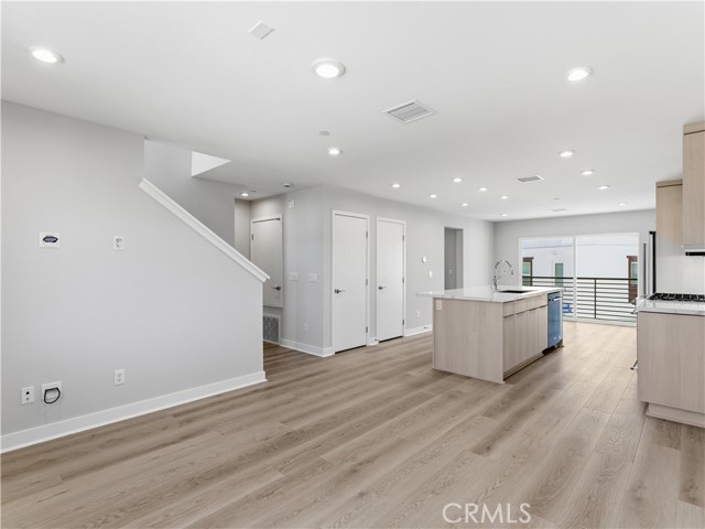 Detail Gallery Image 5 of 25 For 4517 Misty Pl, San Diego,  CA 92117 - 3 Beds | 2/1 Baths