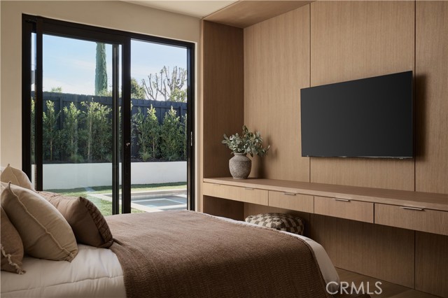 Detail Gallery Image 21 of 33 For 23740 Killion St, Woodland Hills,  CA 91367 - 4 Beds | 3 Baths