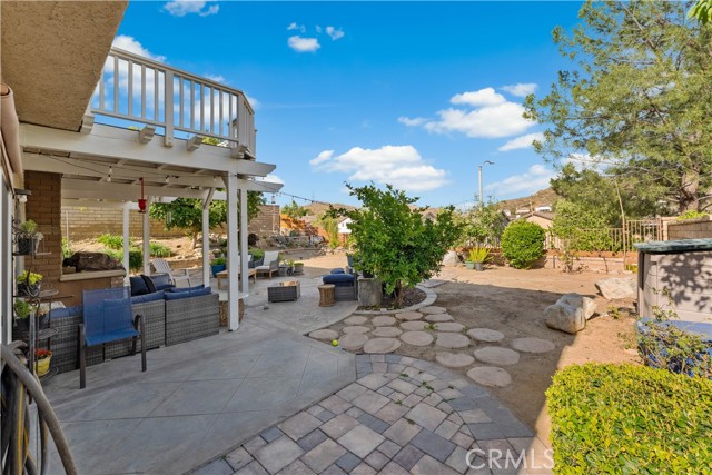 Detail Gallery Image 38 of 44 For 28314 Easton Ln, Saugus,  CA 91350 - 6 Beds | 3 Baths