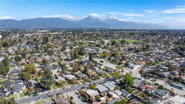 573 E. Alvarado St., Pomona CA: https://media.crmls.org/medias/8a91f539-8012-4f3a-a434-e2551af6ca23.jpg