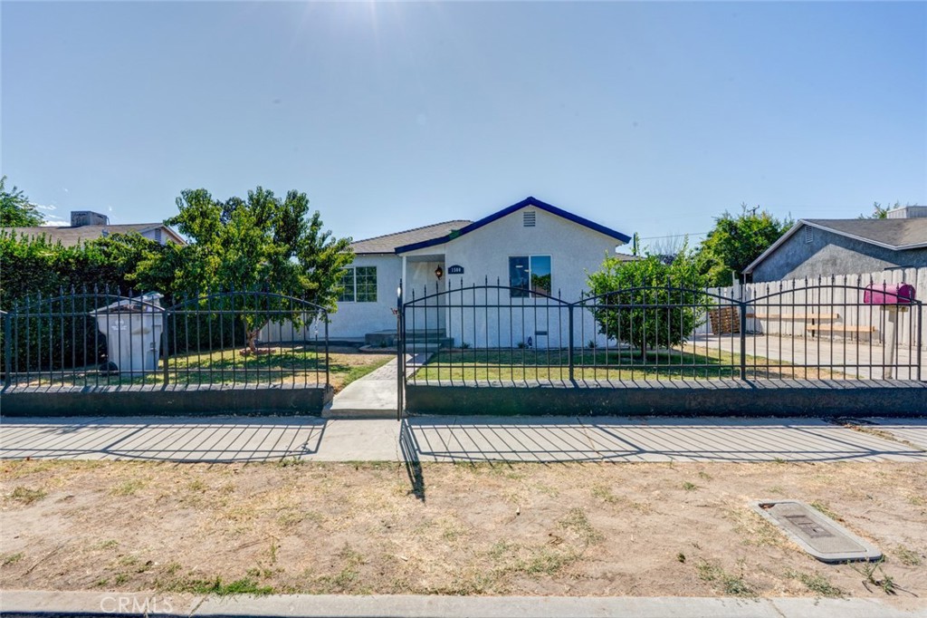 1500 Marguerite Street