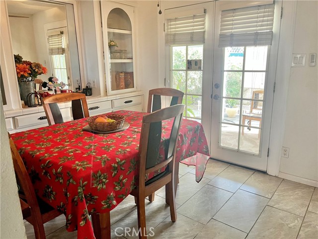 30865 Allen Avenue, Homeland CA: https://media.crmls.org/medias/8a92b3fb-ba5f-4975-b742-5e2235cb00e5.jpg