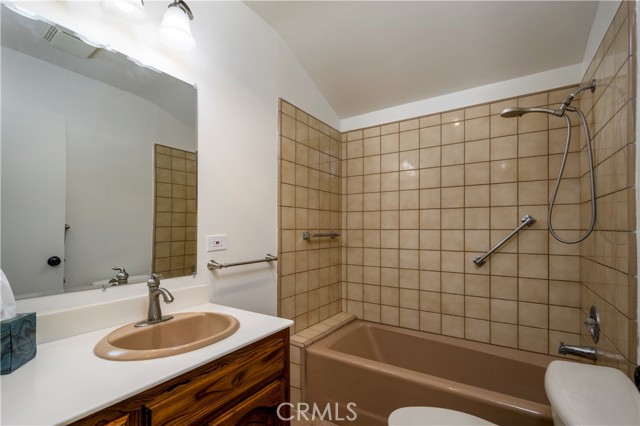 13414 Mystic Street, Whittier CA: https://media.crmls.org/medias/8a93a135-94af-4787-b9e6-000e23cc4268.jpg