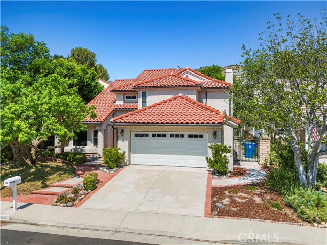 Detail Gallery Image 2 of 74 For 7907 Cowper Avenue, West Hills,  CA 91304 - 4 Beds | 3 Baths