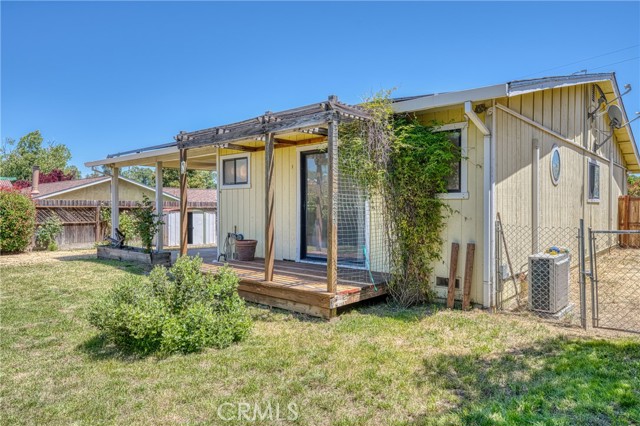 1501 Orchid Way, Lakeport CA: https://media.crmls.org/medias/8a959ae7-0d3a-4bc1-b62e-78804b0f0ca7.jpg