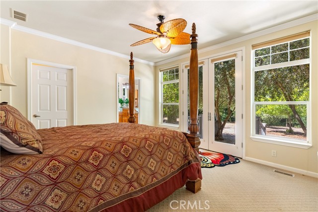 5405 Vineyard Drive, Paso Robles CA: https://media.crmls.org/medias/8a95b674-2bb5-4c59-9424-e38b554b4ac3.jpg
