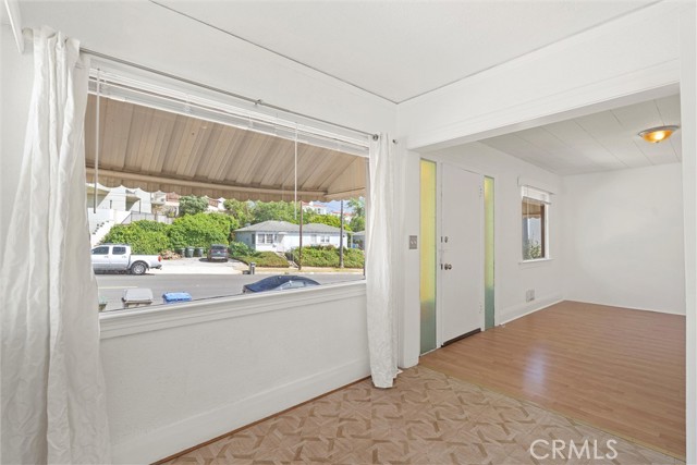 715 Carnelian Street, Redondo Beach, California 90277, 2 Bedrooms Bedrooms, ,1 BathroomBathrooms,Residential,For Sale,Carnelian,SB24129871