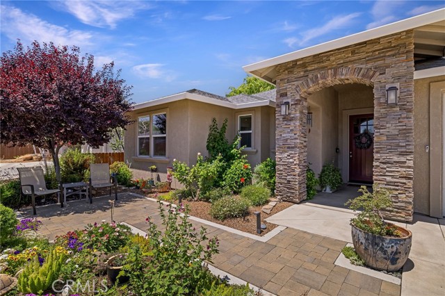 10 Harmony Park Circle, Chico CA: https://media.crmls.org/medias/8a960e91-f59d-4324-8b03-3c1554801659.jpg