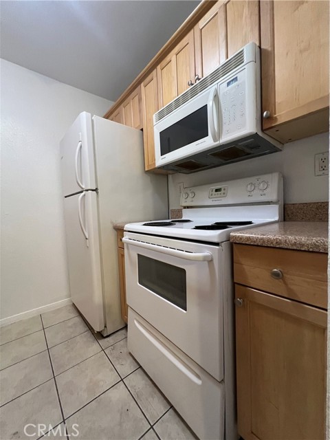 Detail Gallery Image 15 of 43 For 4075 Marlborough Ave #1,  San Diego,  CA 92105 - 2 Beds | 2 Baths