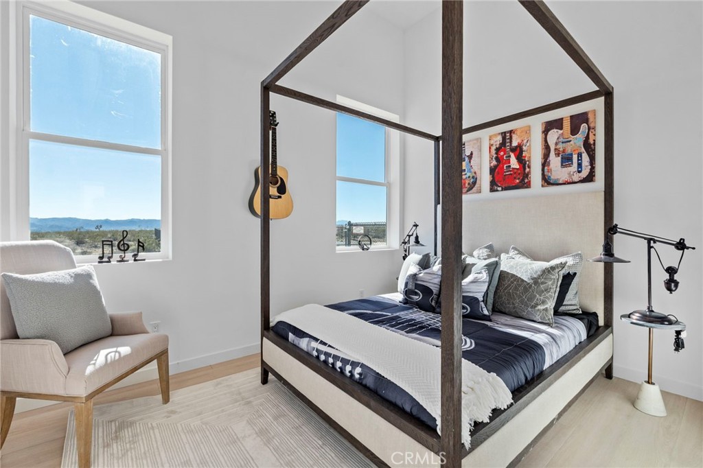 MLS #OC25274314 image #19