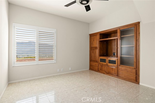 Detail Gallery Image 35 of 53 For 723 Regent Ct, Santa Paula,  CA 93060 - 4 Beds | 2/1 Baths