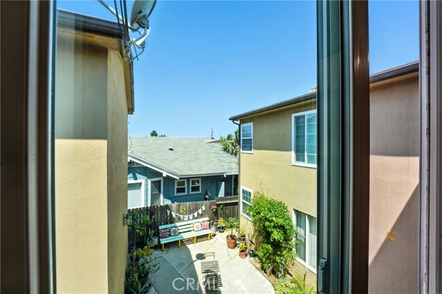 Detail Gallery Image 20 of 45 For 2135 E Florida St #7,  Long Beach,  CA 90814 - 1 Beds | 1 Baths