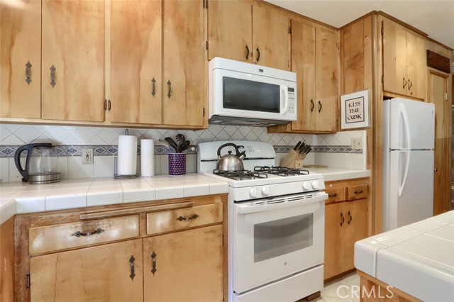 Detail Gallery Image 10 of 41 For 2580 River, Wawona,  CA 95389 - 2 Beds | 2 Baths