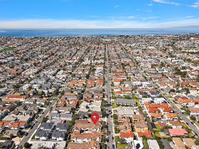 Birds Eye View of neighborhood