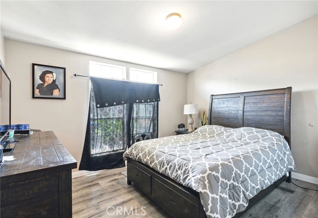 3595 Buchanan Street, Riverside CA: https://media.crmls.org/medias/8a9aa072-3579-4262-838c-8c4647e18d16.jpg