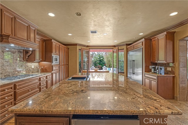 780 W Aster Place, Santa Ana CA: https://media.crmls.org/medias/8a9aee7c-8745-4ac3-a62c-5717823eff89.jpg
