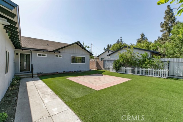Detail Gallery Image 3 of 44 For 11127 Monogram Ave, Granada Hills,  CA 91344 - 3 Beds | 2 Baths