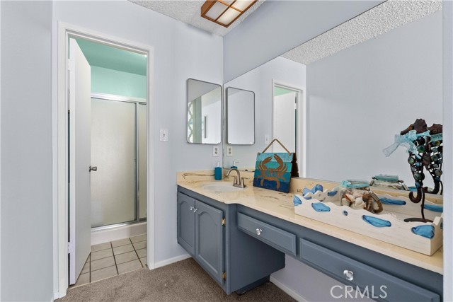 Detail Gallery Image 16 of 32 For 21469 Carol Sue Ln, Saugus,  CA 91350 - 3 Beds | 2 Baths