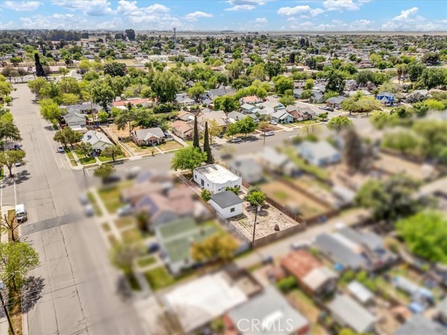 516 C Street, Lemoore CA: https://media.crmls.org/medias/8a9d55bf-d752-4931-9009-51b2e28ddeb8.jpg