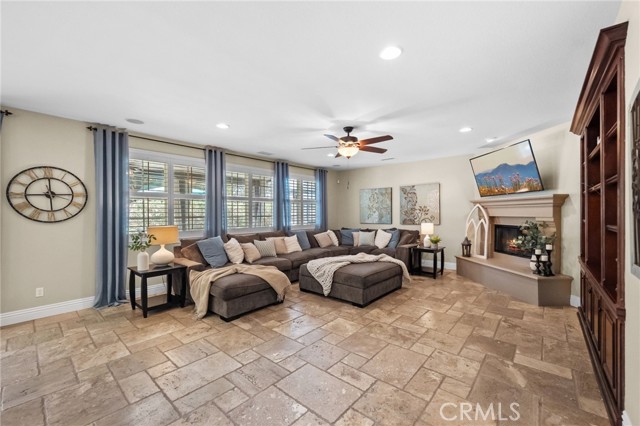 Detail Gallery Image 15 of 62 For 46331 Hunter Trail, Temecula,  CA 92592 - 5 Beds | 3 Baths