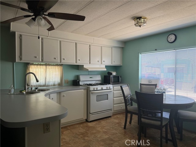 Detail Gallery Image 6 of 11 For 1349 W 135th St, Gardena,  CA 90247 - 1 Beds | 1 Baths