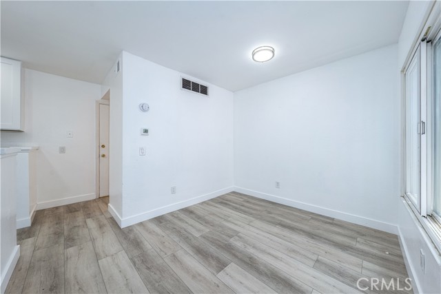 1650 S Campus Avenue, Ontario CA: https://media.crmls.org/medias/8a9ee10c-dccc-4250-a16d-9c60271d84e8.jpg
