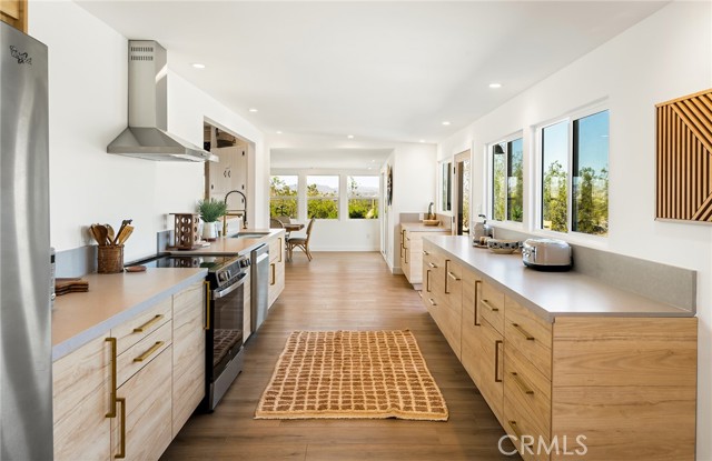 70315 Indian Trail, 29 Palms CA: https://media.crmls.org/medias/8a9f9339-d619-4635-ad0b-667507c8cd22.jpg
