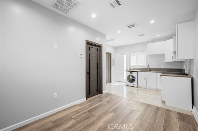 Detail Gallery Image 6 of 14 For 13687 Bracken St, Arleta,  CA 91331 - 1 Beds | 1 Baths