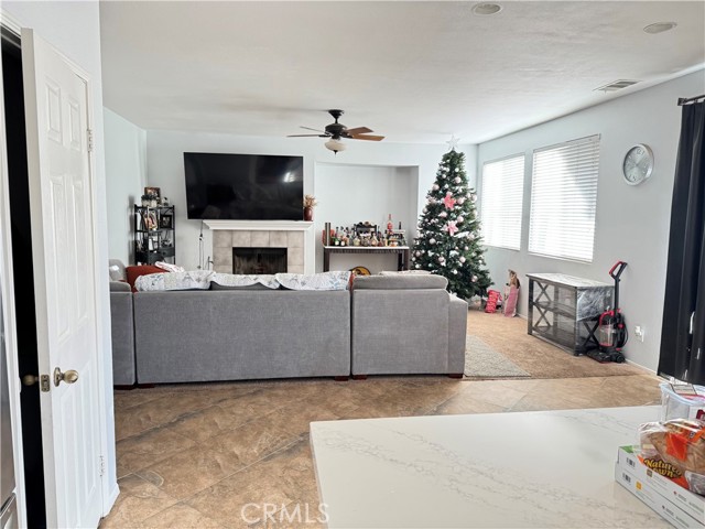 Detail Gallery Image 20 of 40 For 12615 Bellflower, Moreno Valley,  CA 92555 - 4 Beds | 3 Baths