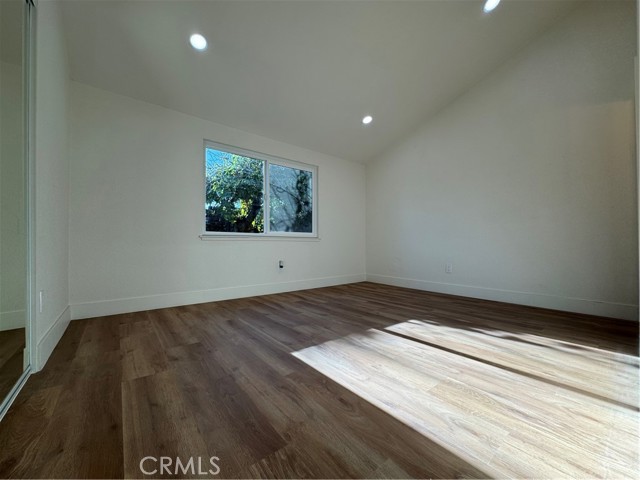 Detail Gallery Image 7 of 11 For 13136 Harlow, Corona,  CA 92879 - 4 Beds | 2 Baths