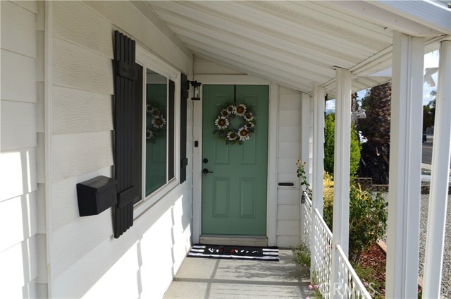 Detail Gallery Image 4 of 32 For 29528 Pebble Beach, Menifee,  CA 92586 - 2 Beds | 2 Baths