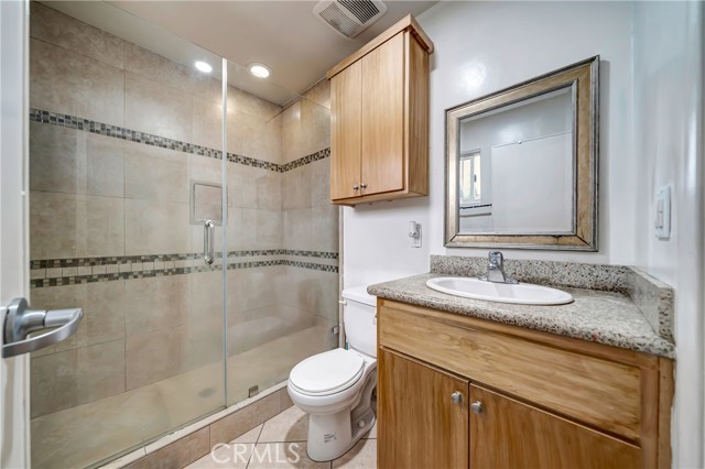 Detail Gallery Image 17 of 26 For 6825 Simpson Ave, North Hollywood,  CA 91605 - 3 Beds | 2 Baths