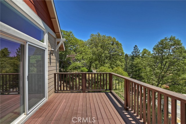 Detail Gallery Image 36 of 73 For 27554 North Bay Rd, Lake Arrowhead,  CA 92352 - 4 Beds | 2/2 Baths