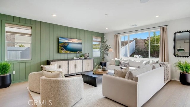 Detail Gallery Image 4 of 18 For 2362 Iris Pedal Ln, Perris,  CA 92570 - 3 Beds | 2 Baths