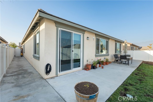 Detail Gallery Image 21 of 39 For 565 Hudson Way, Rialto,  CA 92377 - 4 Beds | 3 Baths