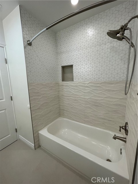 Detail Gallery Image 7 of 11 For 1127 N Verdugo, Glendale,  CA 91206 - 3 Beds | 2 Baths