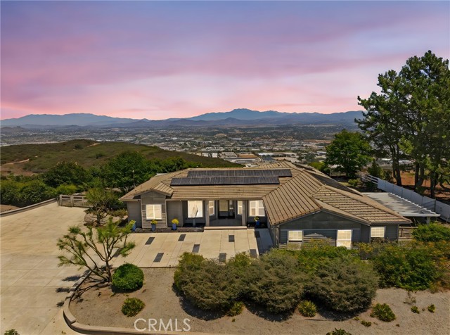 28282 Sycamore Mesa Road, Temecula CA: https://media.crmls.org/medias/8aa450ef-461f-40be-8df2-6af763b60e7c.jpg