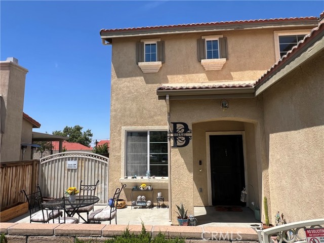 Detail Gallery Image 5 of 6 For 3609 Fern Ave, Palmdale,  CA 93550 - 4 Beds | 3 Baths